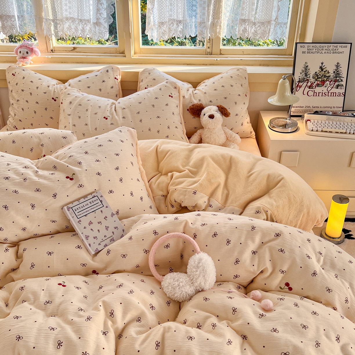 91家纺网 家纺一手货源 找家纺 玉海棠家纺 2025新款A版三层纱B版牛奶绒四件套系列 撄桃蝴蝶