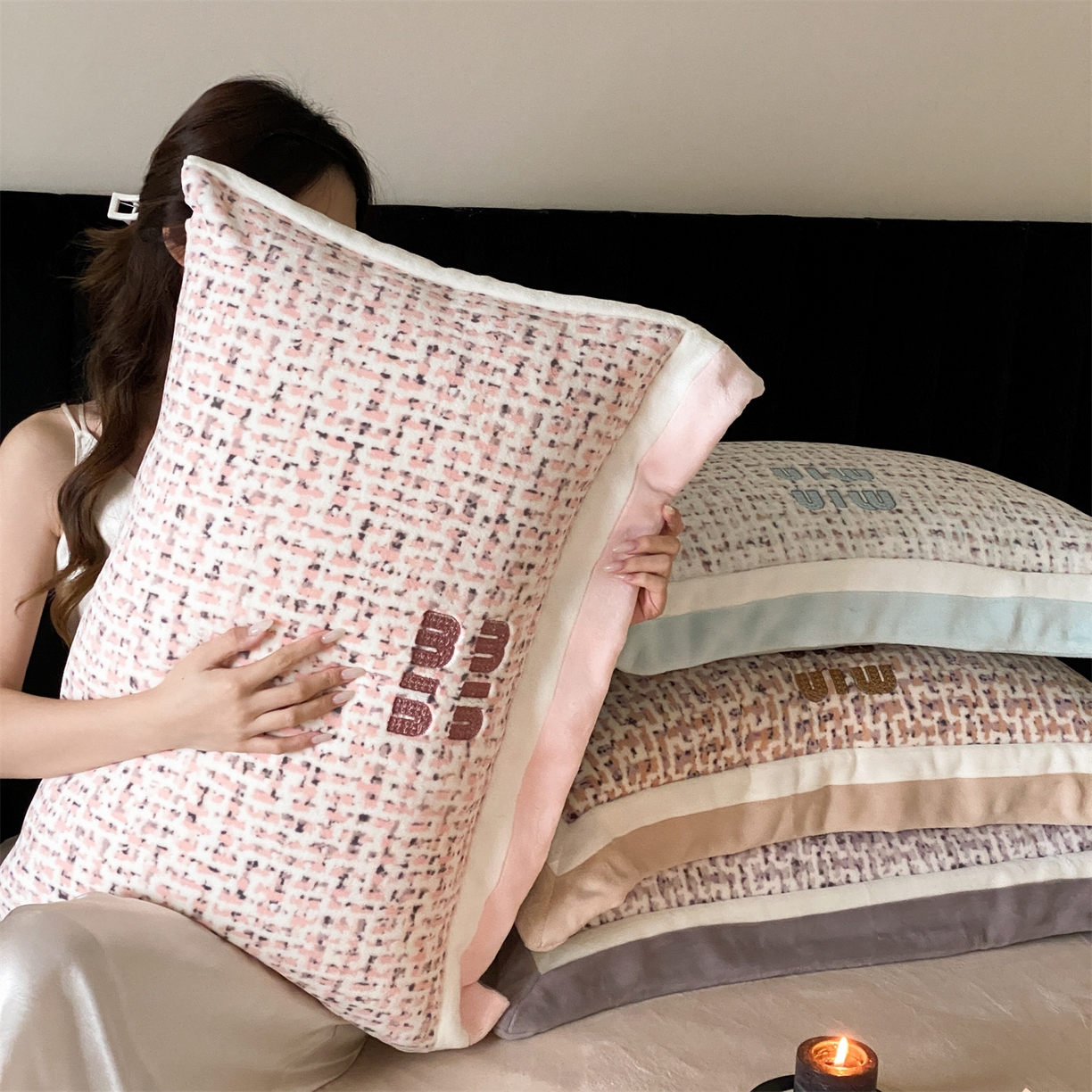 91家纺网 家纺一手货源 找家纺 馨蕊 2025新款意大利进口高精密刺绣拼角工艺秋冬轻奢煦暖绒系列-绒苏珊 会员-10【券后控价358/378】 组合