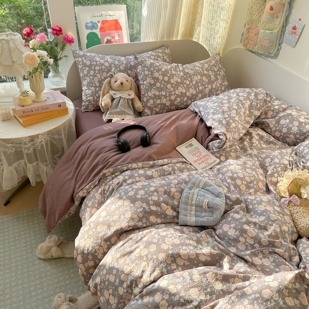 91家纺网 家纺一手货源 找家纺 玉海棠家纺 2025新款亲肤舒适印花四件套系列 花盏灰