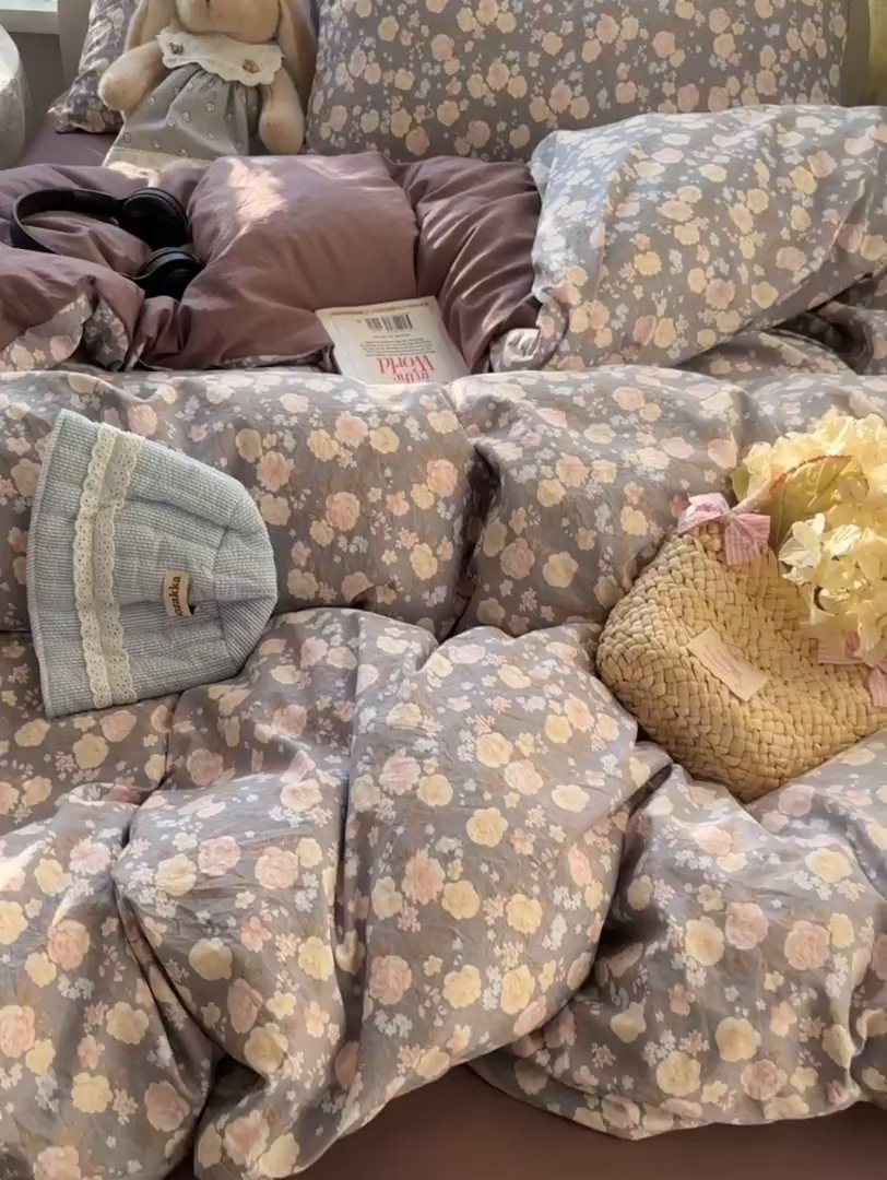 91家纺网 家纺一手货源 找家纺 玉海棠家纺 2025新款亲肤舒适印花四件套系列 花盏灰