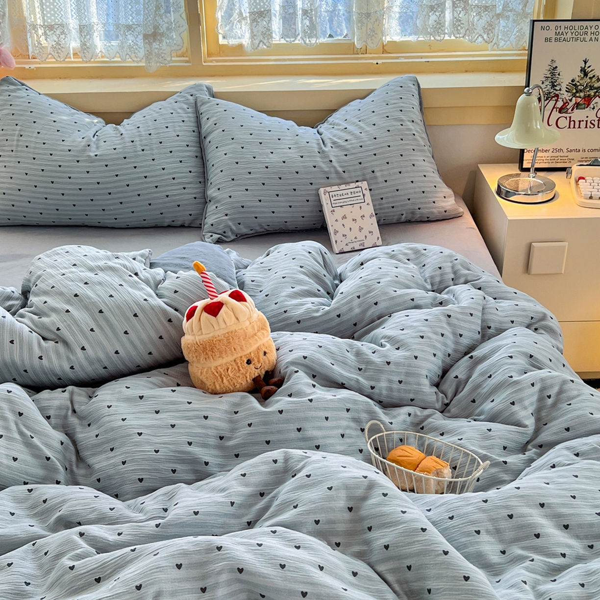 91家纺网 家纺一手货源 找家纺 玉海棠家纺 2025新款A版三层纱B版牛奶绒四件套系列 雨爱