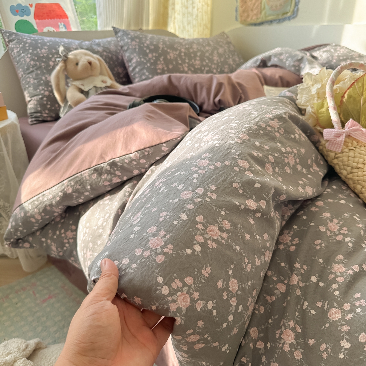 91家纺网 家纺一手货源 找家纺 玉海棠家纺 2025新款亲肤舒适印花四件套系列 罗逸维绿