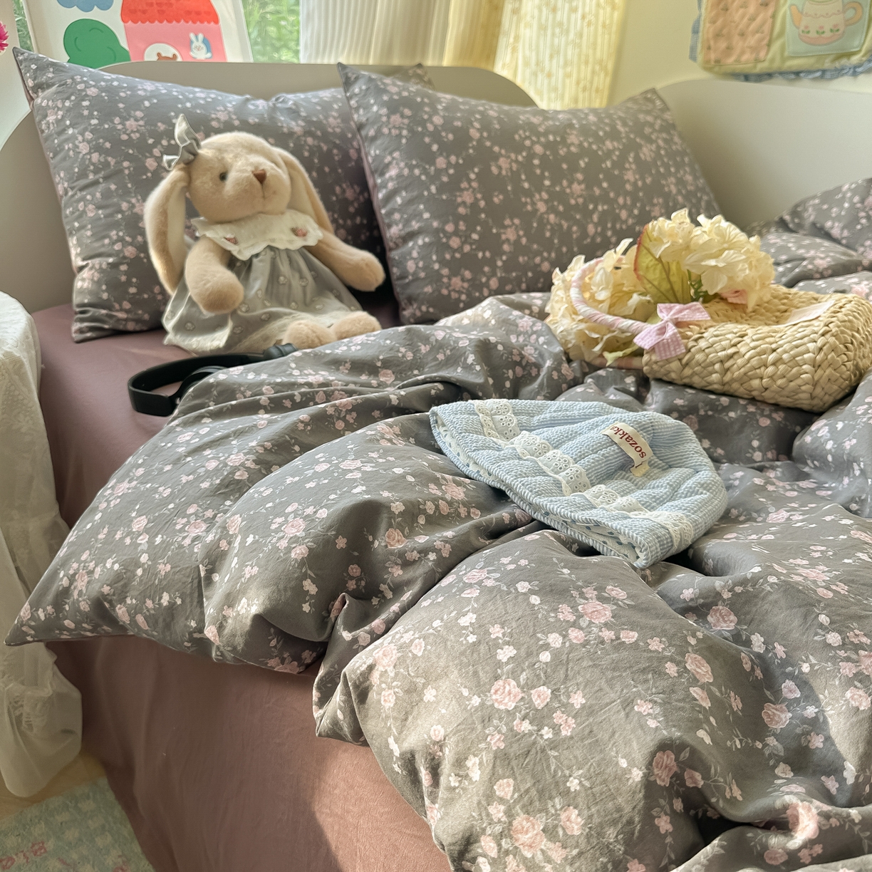 91家纺网 家纺一手货源 找家纺 玉海棠家纺 2025新款亲肤舒适印花四件套系列 罗逸维绿