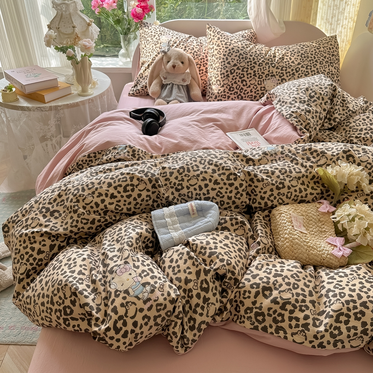 91家纺网 家纺一手货源 找家纺 玉海棠家纺 2025新款亲肤舒适印花四件套系列 梦KT猫