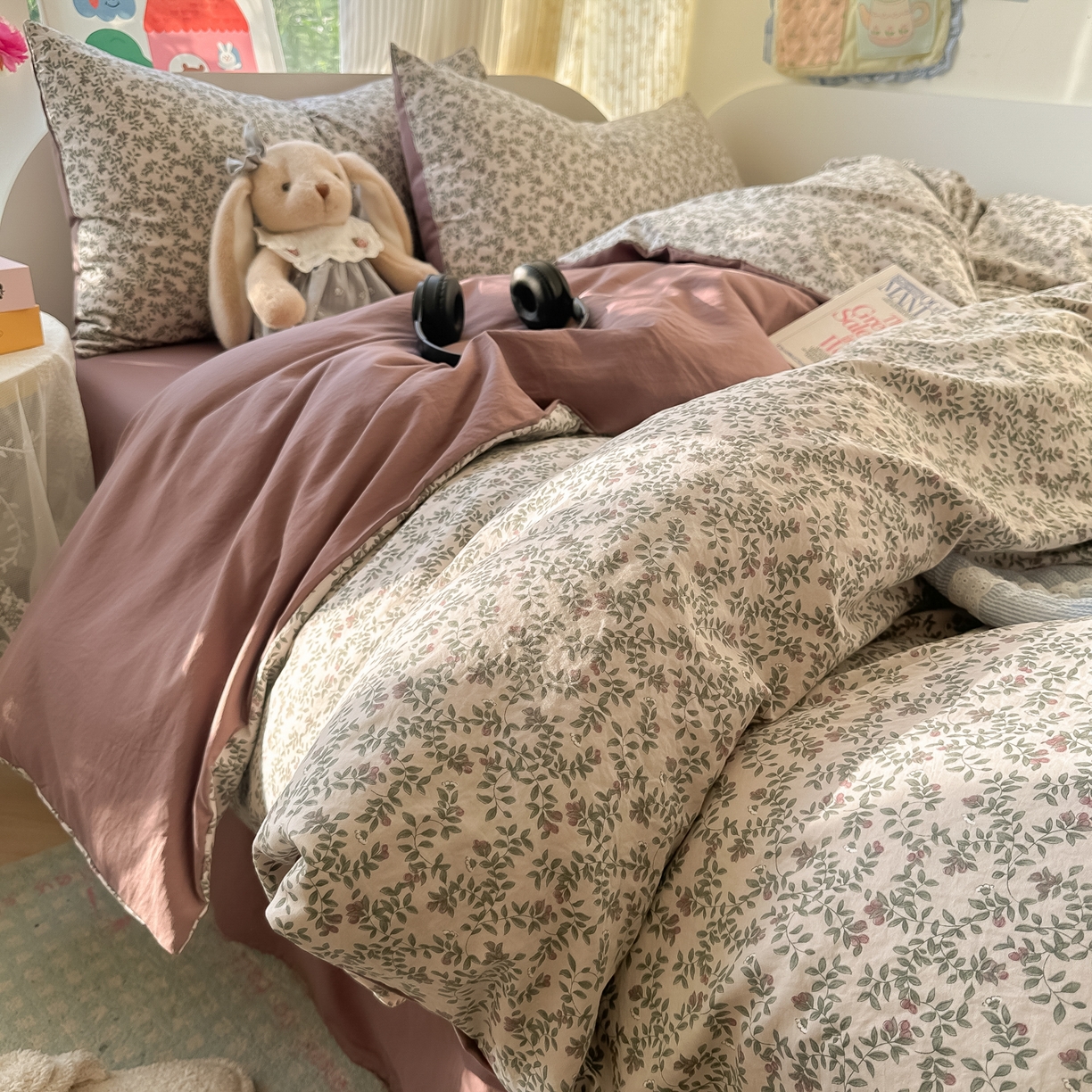 91家纺网 家纺一手货源 找家纺 玉海棠家纺 2025新款亲肤舒适印花四件套系列 庭院春深