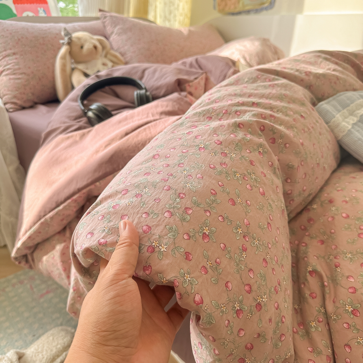 91家纺网 家纺一手货源 找家纺 玉海棠家纺 2025新款亲肤舒适印花四件套系列 樱桃季