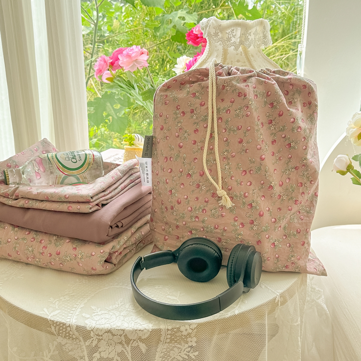 91家纺网 家纺一手货源 找家纺 玉海棠家纺 2025新款亲肤舒适印花四件套系列 组合图