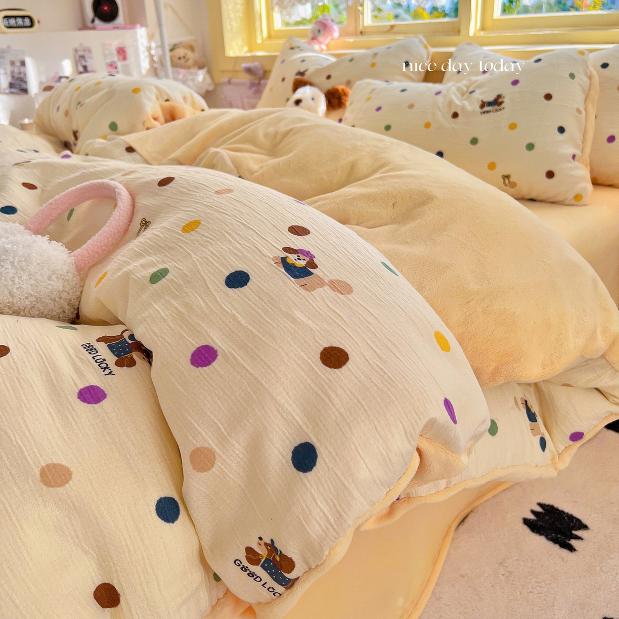 91家纺网 家纺一手货源 找家纺 （总）瑞钰 2025新款A版三层纱B版牛奶绒四件套系列