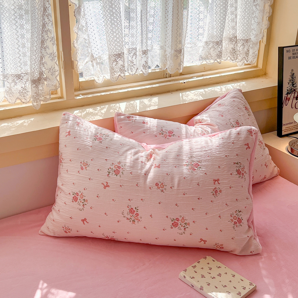 91家纺网 家纺一手货源 找家纺 瑞钰 2025新款A版三层纱B版牛奶绒四件套系列 粉黛