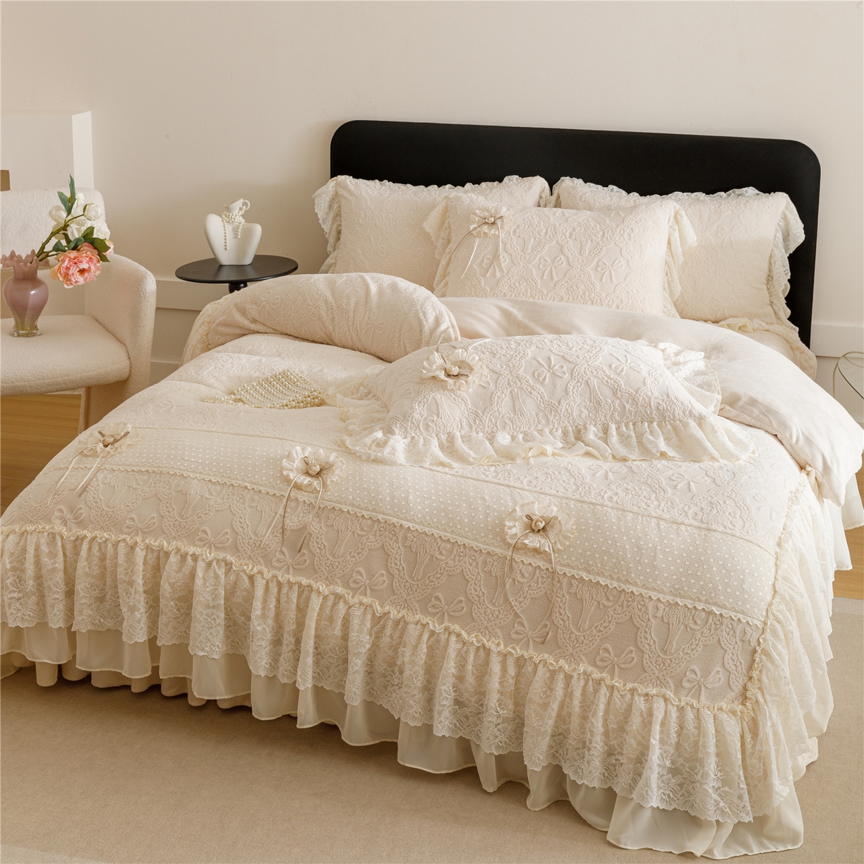 91家纺网 家纺一手货源 找家纺 （总）好儿喜家纺 2025新款雕花牛奶绒床盖四件套-爱丁堡【控价（329元起）】