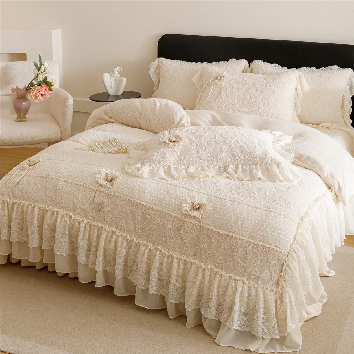 91家纺网 家纺一手货源 找家纺 （总）好儿喜家纺 2025新款雕花牛奶绒床盖四件套-爱丁堡【控价（329元起）】