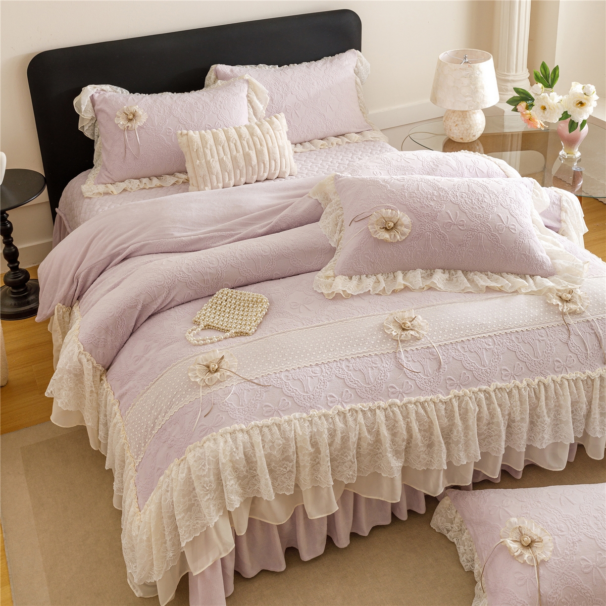 91家纺网 家纺一手货源 找家纺 （总）好儿喜家纺 2025新款雕花牛奶绒床盖四件套-爱丁堡【控价（329元起）】