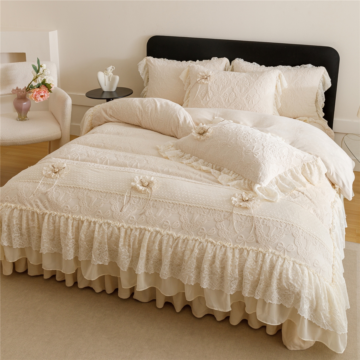 91家纺网 家纺一手货源 找家纺 （总）好儿喜家纺 2025新款雕花牛奶绒床盖四件套-爱丁堡【控价（329元起）】