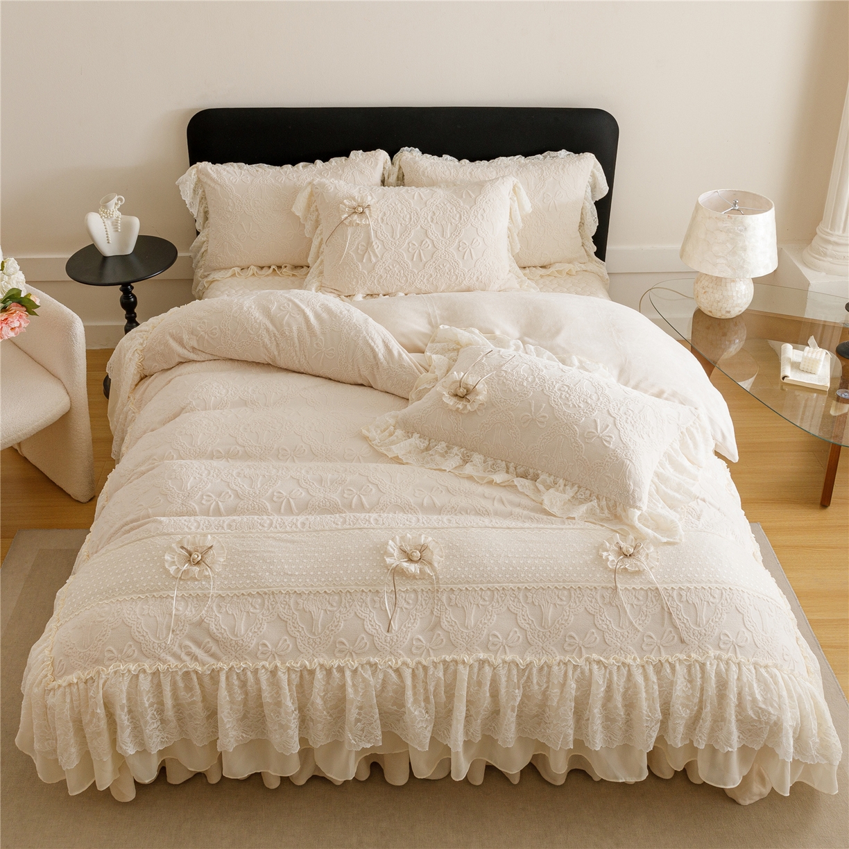 91家纺网 家纺一手货源 找家纺 （总）好儿喜家纺 2025新款雕花牛奶绒床盖四件套-爱丁堡【控价（329元起）】