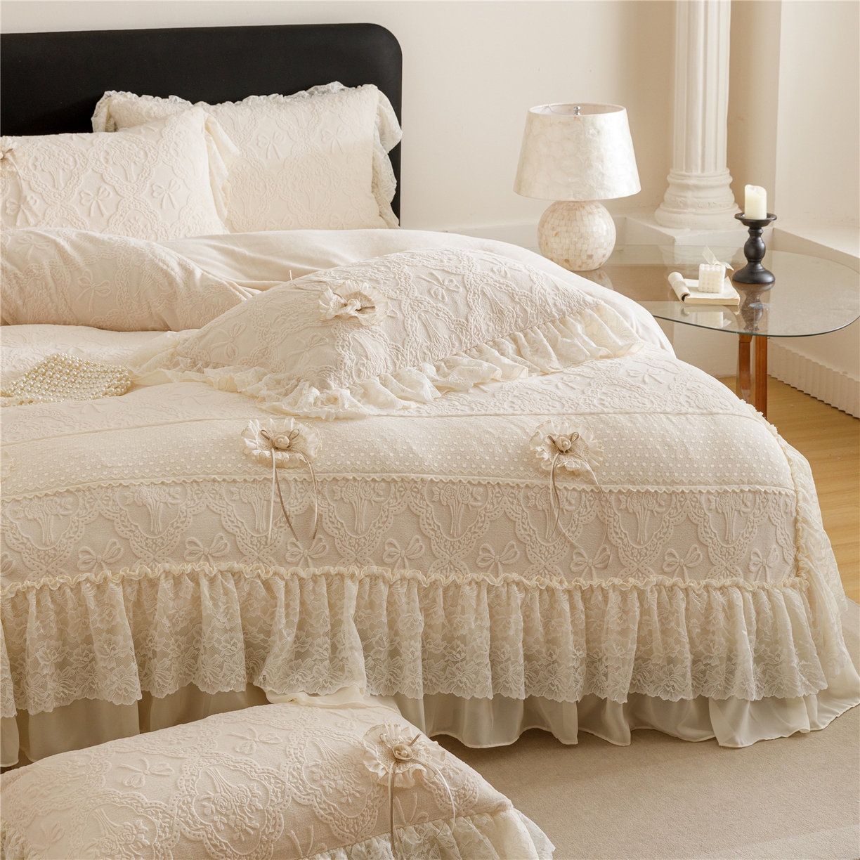 91家纺网 家纺一手货源 找家纺 （总）好儿喜家纺 2025新款雕花牛奶绒床盖四件套-爱丁堡【控价（329元起）】