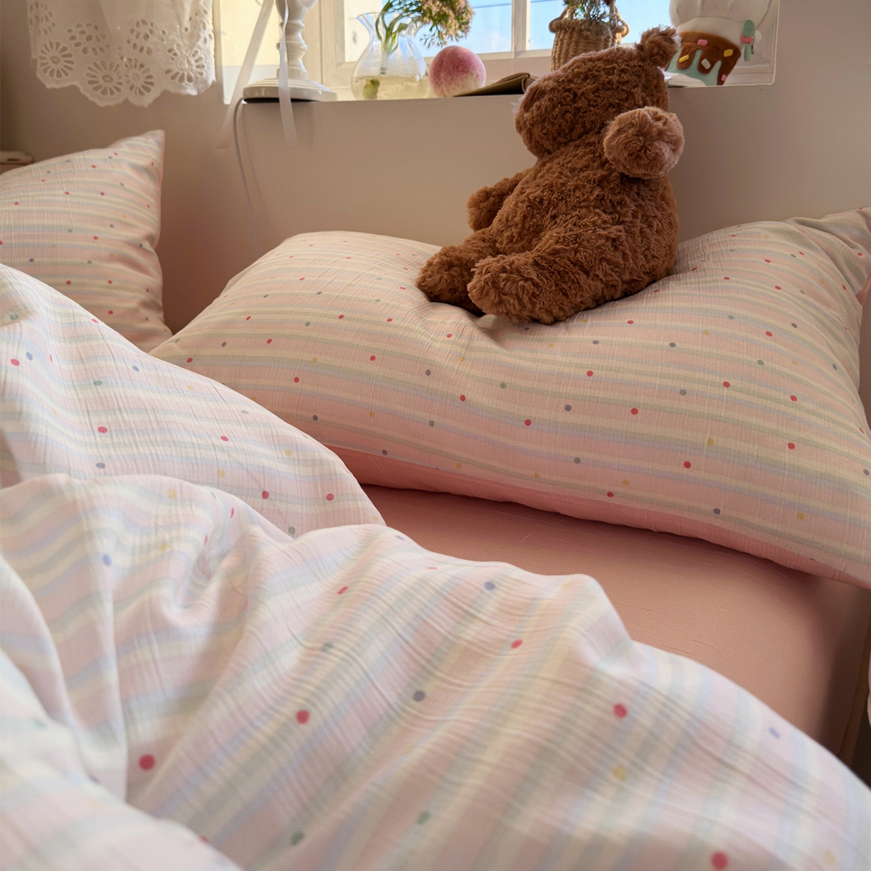 91家纺网 家纺一手货源 找家纺 玉海棠家纺 2025新款甄选三层纱印花四件套 彩虹世界