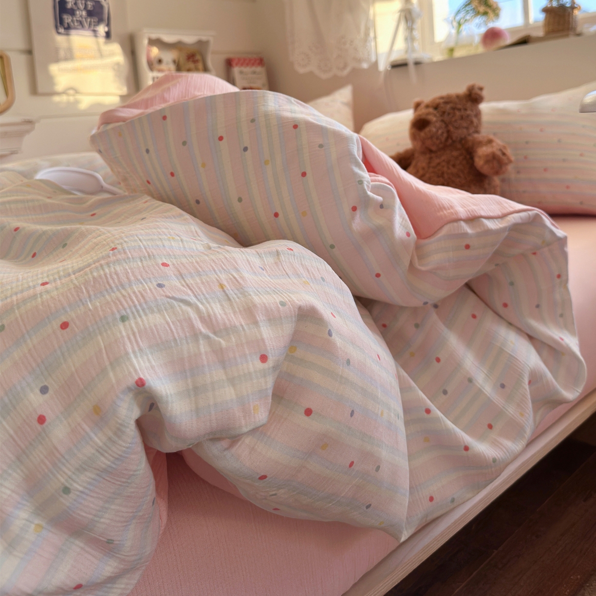 91家纺网 家纺一手货源 找家纺 玉海棠家纺 2025新款甄选三层纱印花四件套 彩虹世界