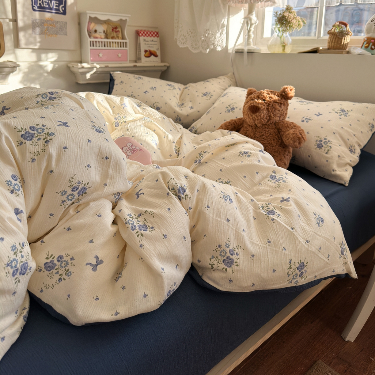 91家纺网 家纺一手货源 找家纺 玉海棠家纺 2025新款甄选三层纱印花四件套 贩卖夏风-蓝