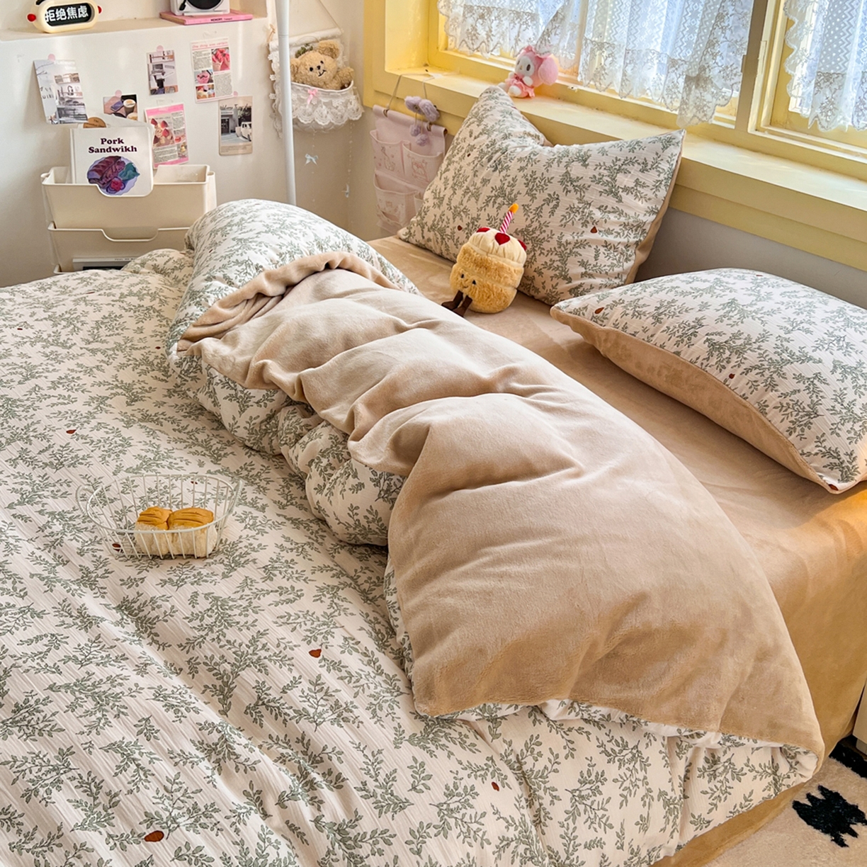 91家纺网 家纺一手货源 找家纺 瑞钰 2025新款A版三层纱B版牛奶绒四件套系列 沐风