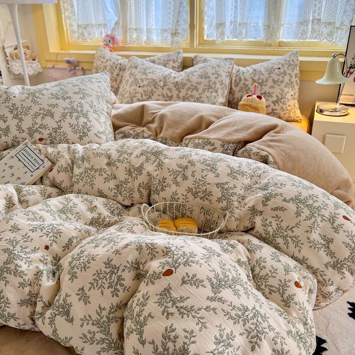 91家纺网 家纺一手货源 找家纺 瑞钰 2025新款A版三层纱B版牛奶绒四件套系列 沐风