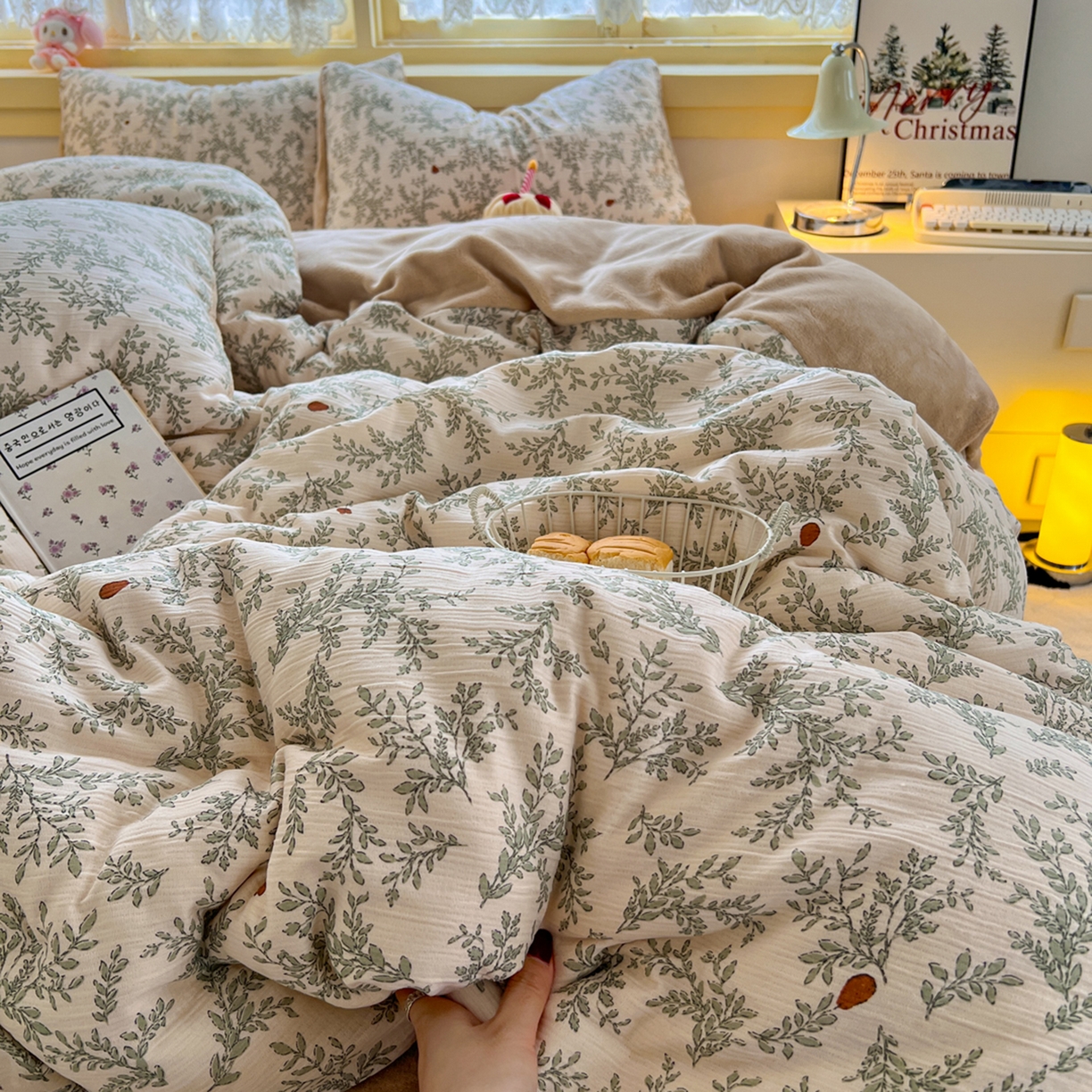 91家纺网 家纺一手货源 找家纺 瑞钰 2025新款A版三层纱B版牛奶绒四件套系列 沐风