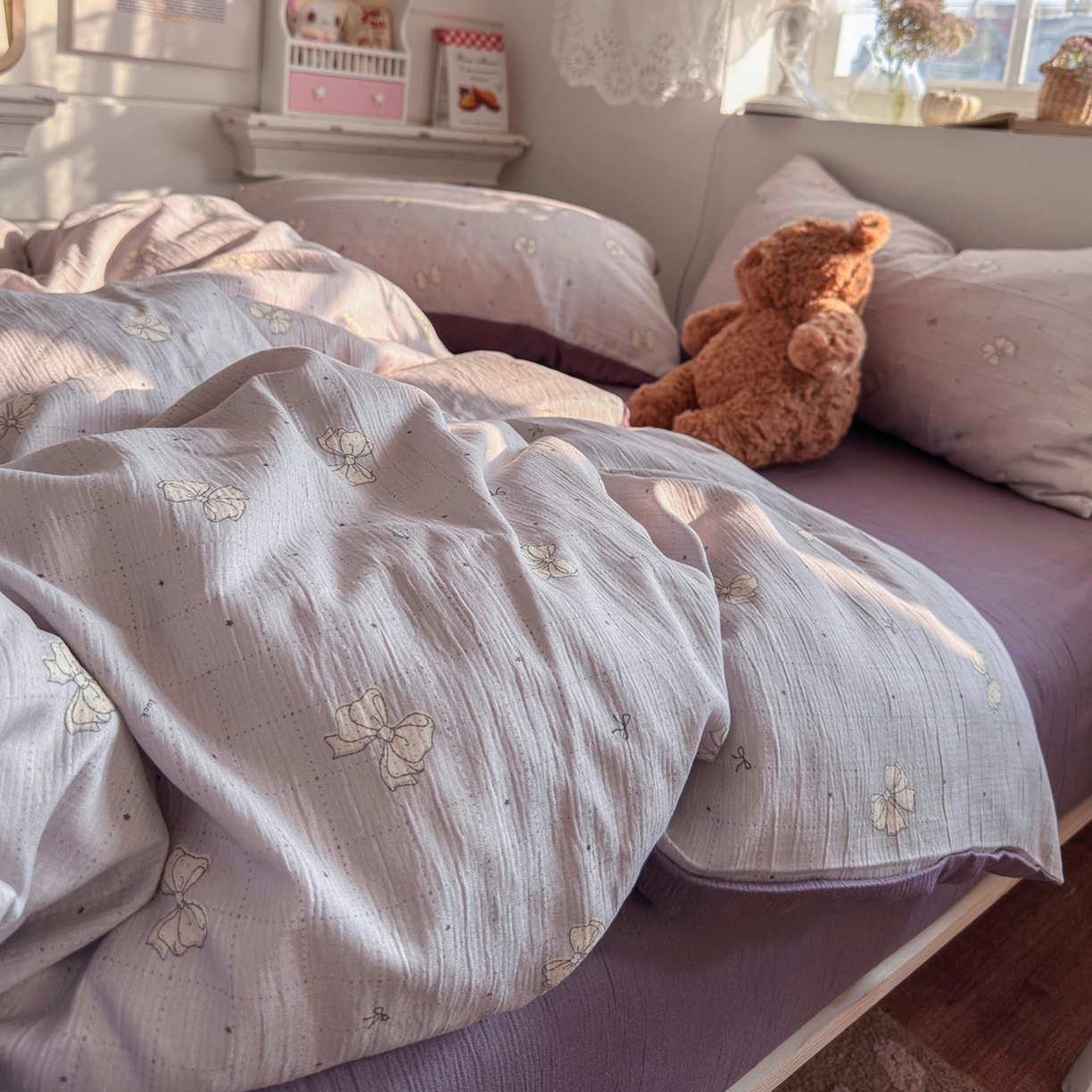 91家纺网 家纺一手货源 找家纺 玉海棠家纺 2025新款甄选三层纱印花四件套 蝴蝶结紫