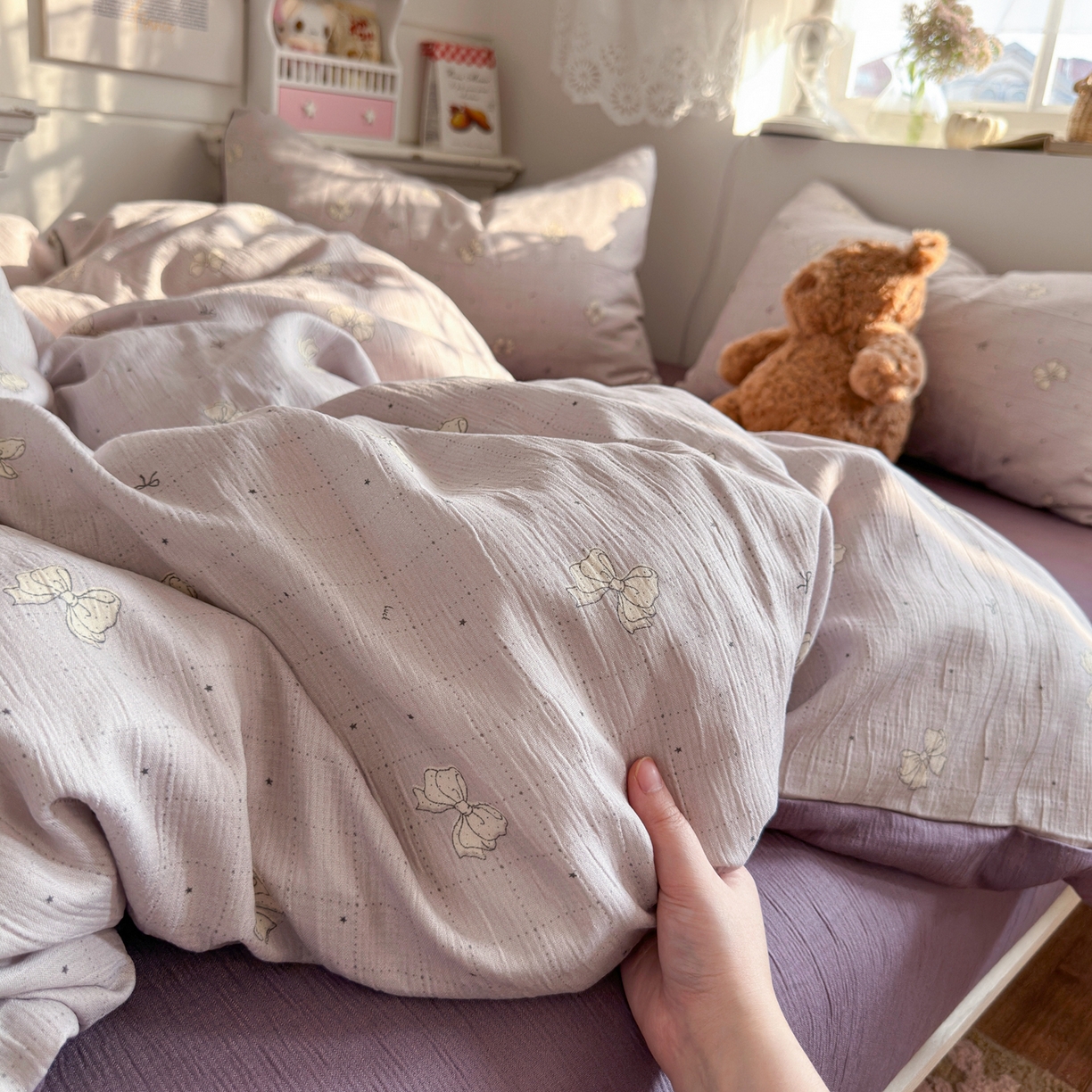 91家纺网 家纺一手货源 找家纺 玉海棠家纺 2025新款甄选三层纱印花四件套 蝴蝶结紫