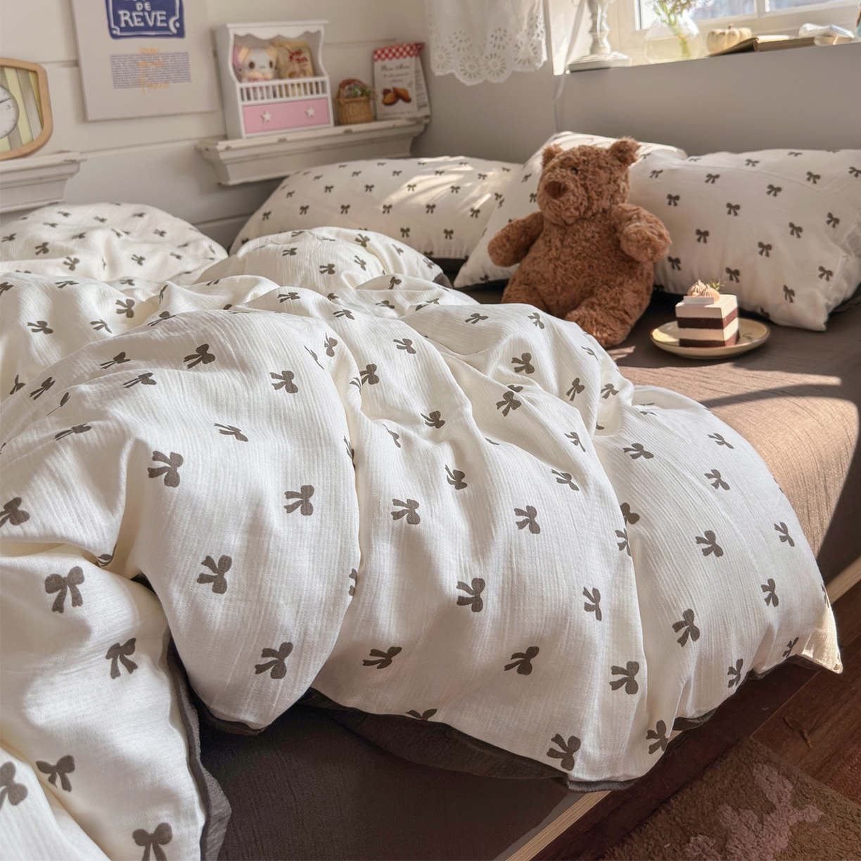 91家纺网 家纺一手货源 找家纺 玉海棠家纺 2025新款甄选三层纱印花四件套 碱水结