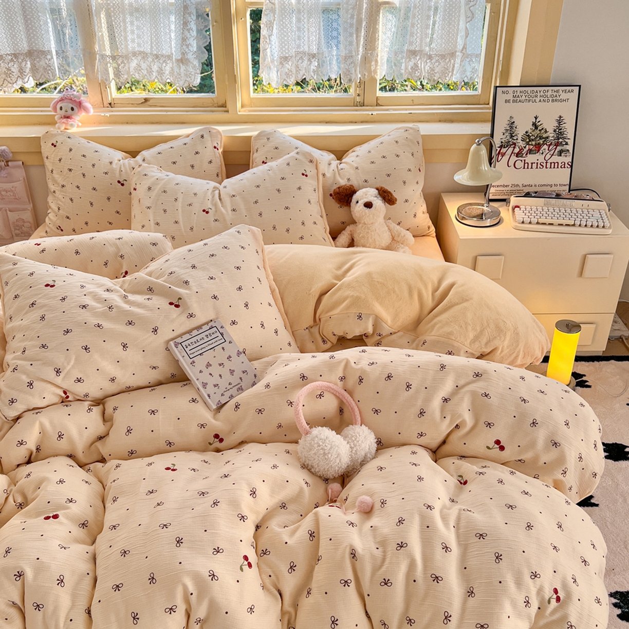 91家纺网 家纺一手货源 找家纺 瑞钰 2025新款A版三层纱B版牛奶绒四件套系列 撄桃蝴蝶