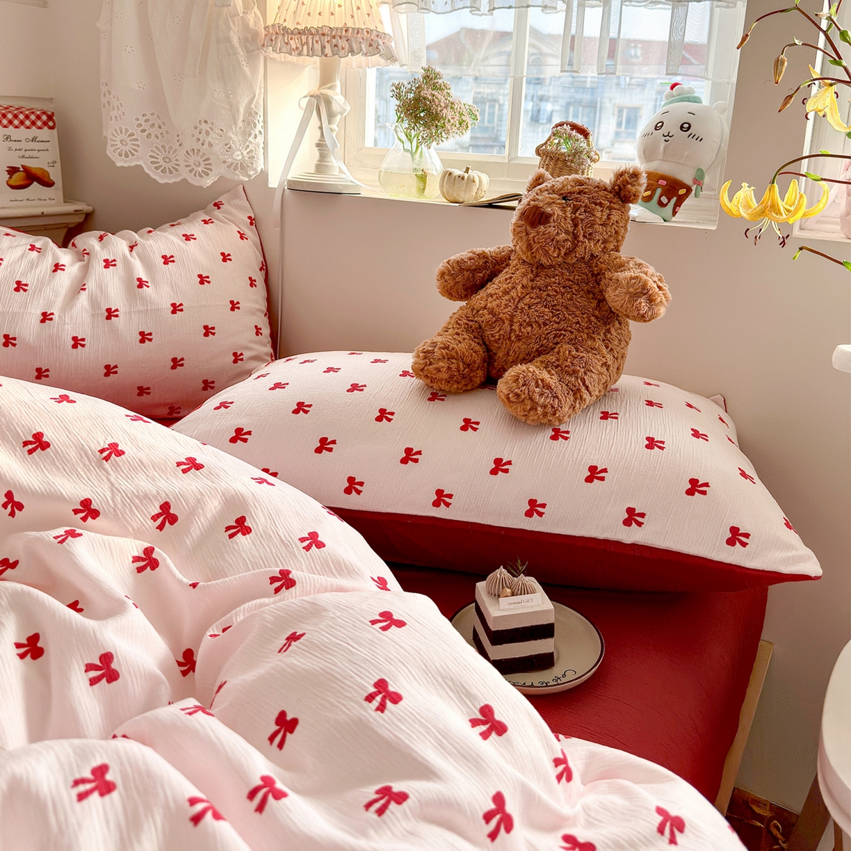 91家纺网 家纺一手货源 找家纺 玉海棠家纺 2025新款甄选三层纱印花四件套 莓果结