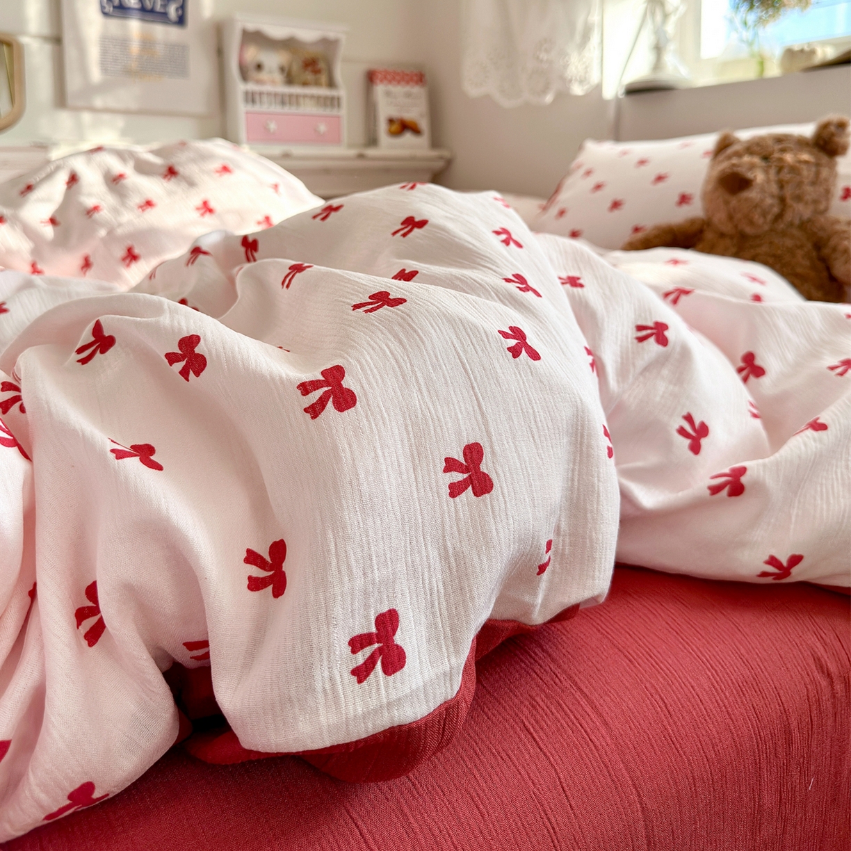 91家纺网 家纺一手货源 找家纺 玉海棠家纺 2025新款甄选三层纱印花四件套 莓果结