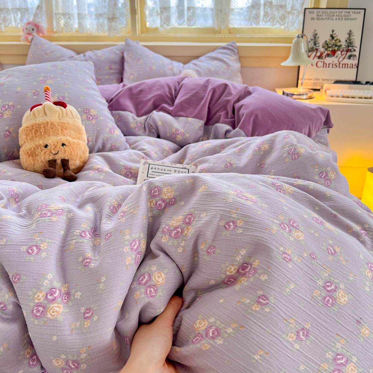 91家纺网 家纺一手货源 找家纺 瑞钰 2025新款A版三层纱B版牛奶绒四件套系列 紫萱