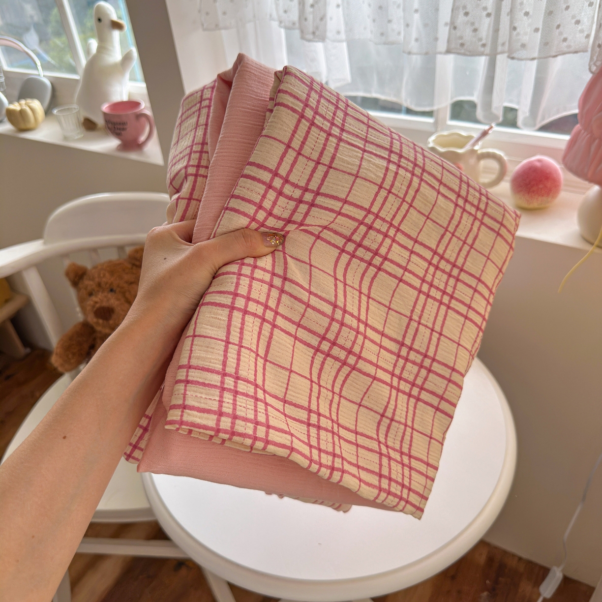 91家纺网 家纺一手货源 找家纺 玉海棠家纺 2025新款甄选三层纱印花四件套 梅森粉