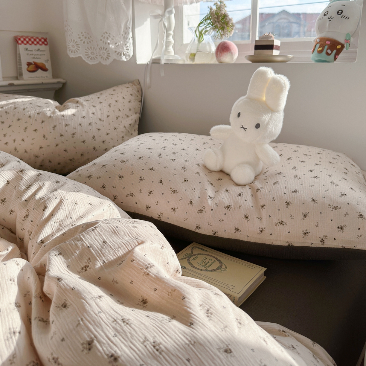 91家纺网 家纺一手货源 找家纺 玉海棠家纺 2025新款甄选三层纱印花四件套 莫奈-咖