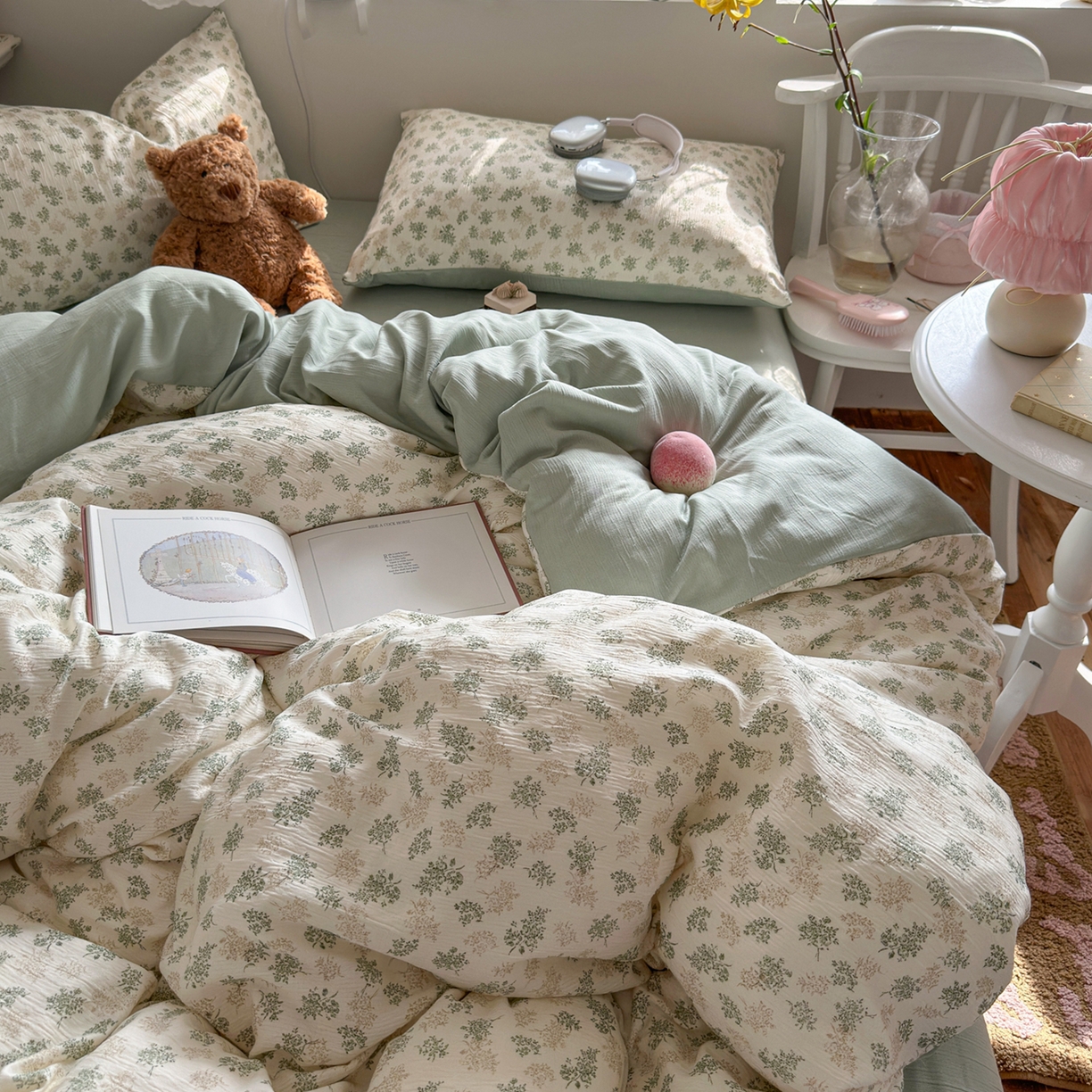 91家纺网 家纺一手货源 找家纺 玉海棠家纺 2025新款甄选三层纱印花四件套 沐风