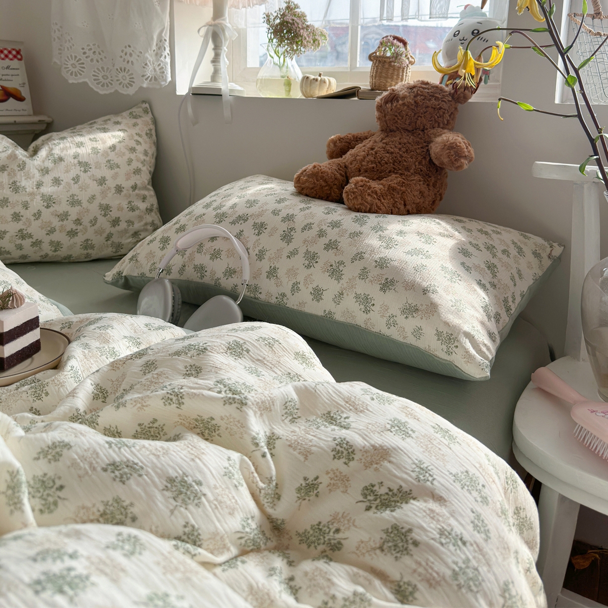 91家纺网 家纺一手货源 找家纺 玉海棠家纺 2025新款甄选三层纱印花四件套 沐风