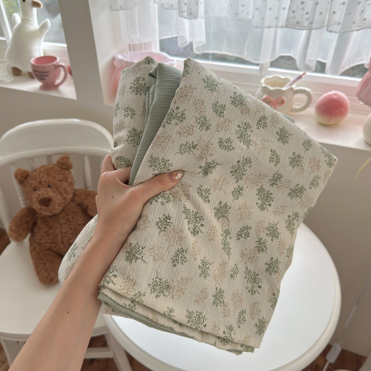 91家纺网 家纺一手货源 找家纺 玉海棠家纺 2025新款甄选三层纱印花四件套 沐风