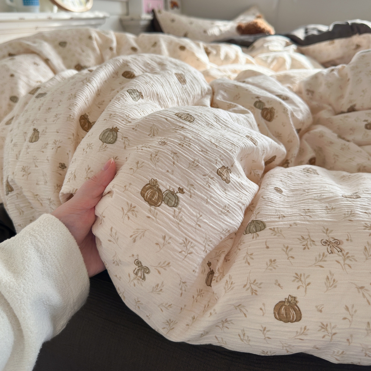 91家纺网 家纺一手货源 找家纺 玉海棠家纺 2025新款甄选三层纱印花四件套 南瓜派