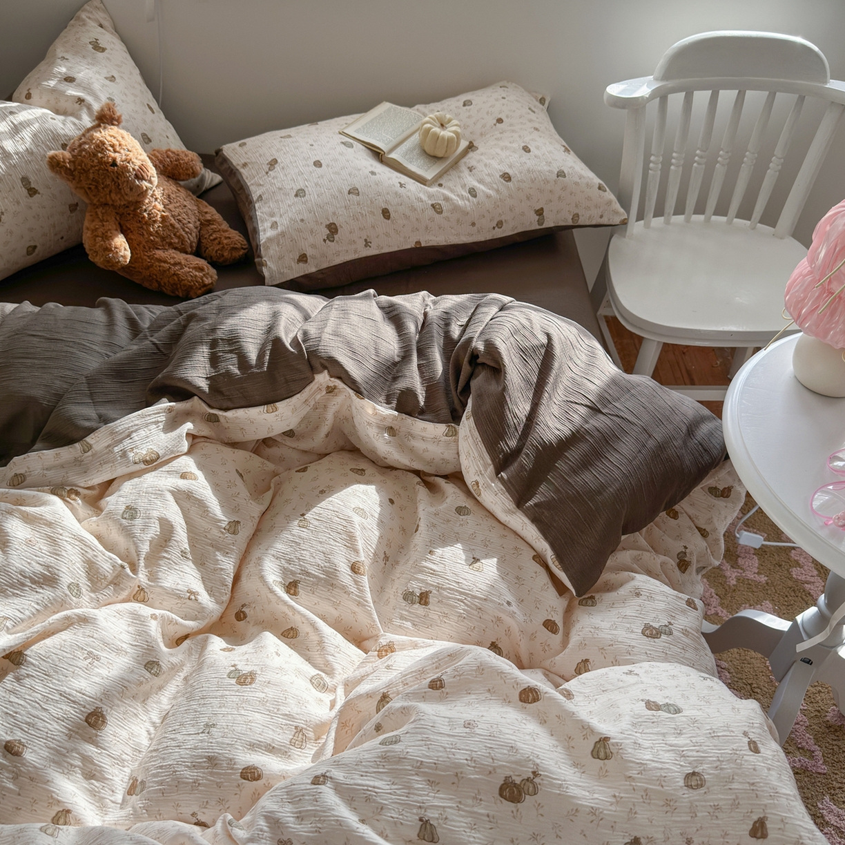 91家纺网 家纺一手货源 找家纺 玉海棠家纺 2025新款甄选三层纱印花四件套 南瓜派