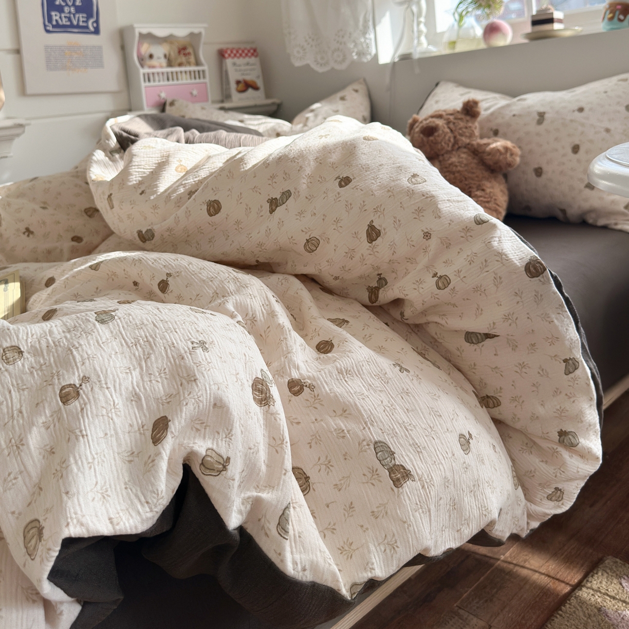 91家纺网 家纺一手货源 找家纺 玉海棠家纺 2025新款甄选三层纱印花四件套 南瓜派