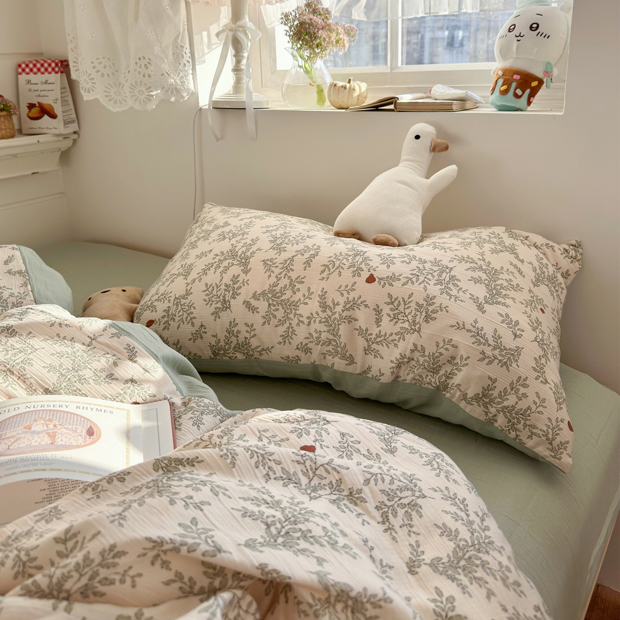 91家纺网 家纺一手货源 找家纺 玉海棠家纺 2025新款甄选三层纱印花四件套 秋月梨