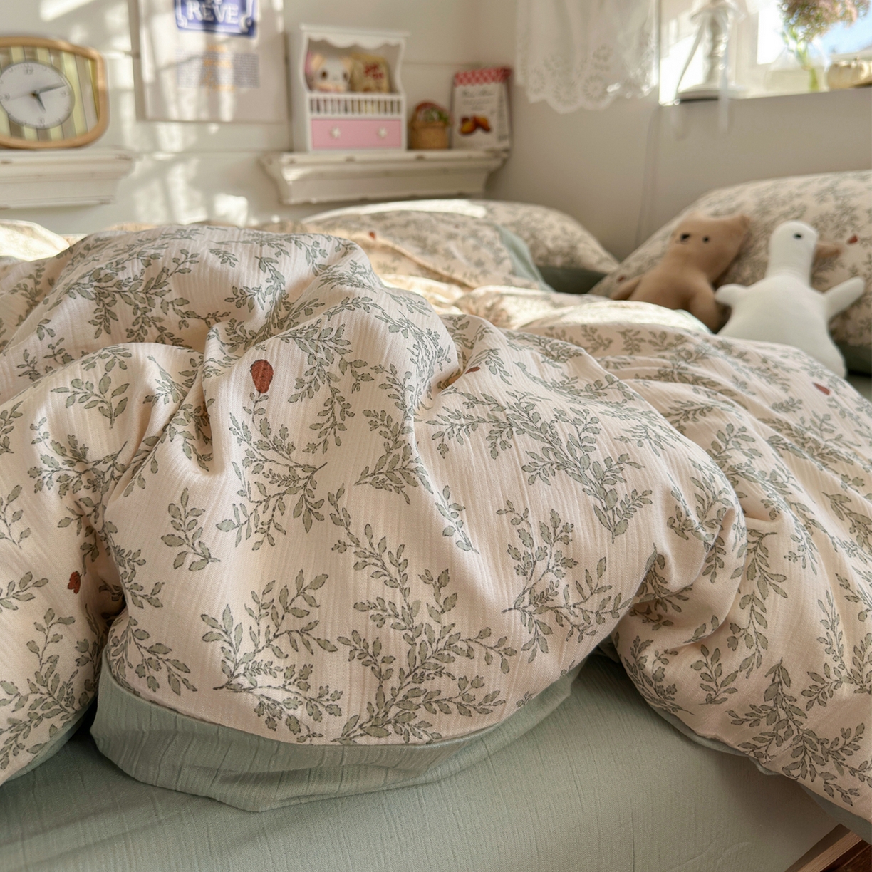 91家纺网 家纺一手货源 找家纺 玉海棠家纺 2025新款甄选三层纱印花四件套 秋月梨