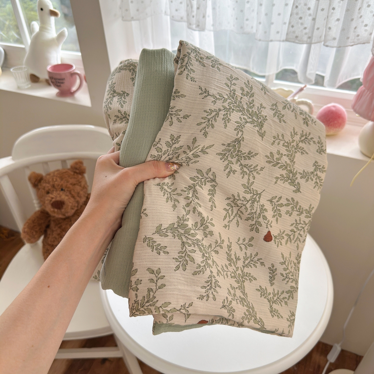 91家纺网 家纺一手货源 找家纺 玉海棠家纺 2025新款甄选三层纱印花四件套 秋月梨