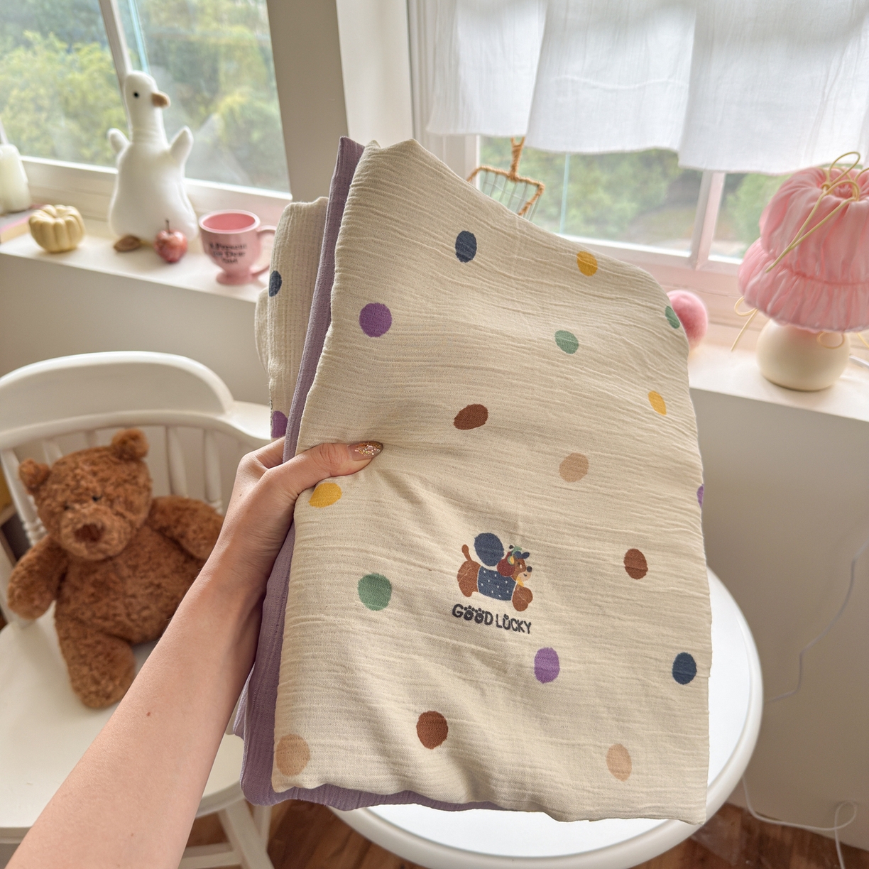 91家纺网 家纺一手货源 找家纺 玉海棠家纺 2025新款甄选三层纱印花四件套 糖豆腊肠狗