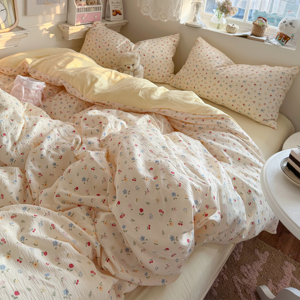 91家纺网 家纺一手货源 找家纺 玉海棠家纺 2025新款甄选三层纱印花四件套 小花花