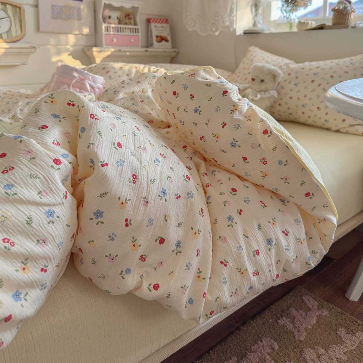 91家纺网 家纺一手货源 找家纺 玉海棠家纺 2025新款甄选三层纱印花四件套 小花花