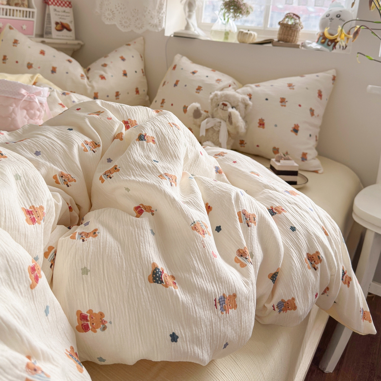 91家纺网 家纺一手货源 找家纺 玉海棠家纺 2025新款甄选三层纱印花四件套 小浣熊