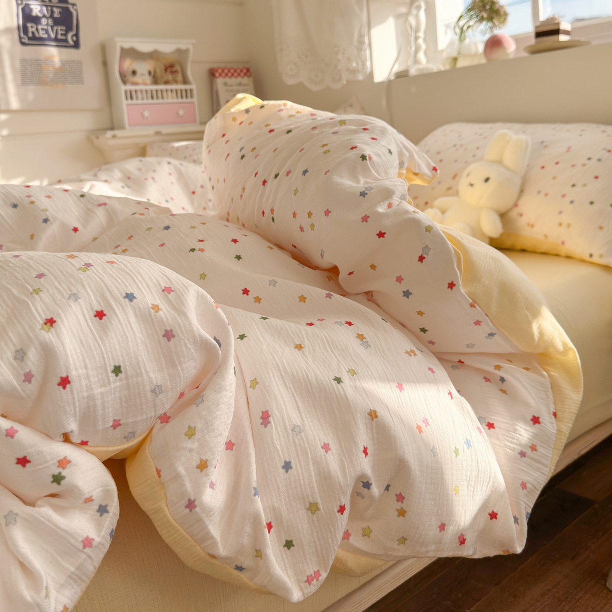 91家纺网 家纺一手货源 找家纺 玉海棠家纺 2025新款甄选三层纱印花四件套 幸运星