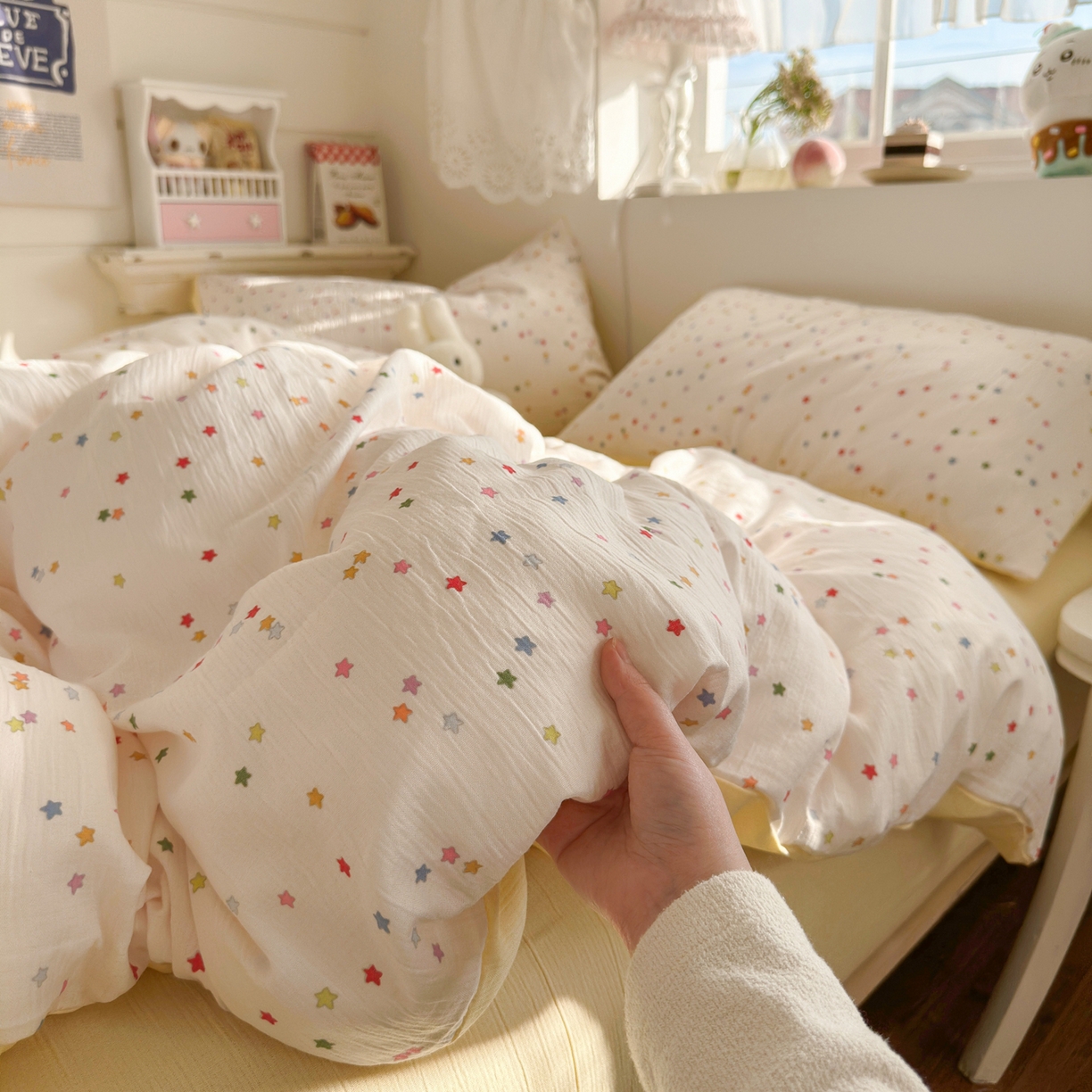 91家纺网 家纺一手货源 找家纺 玉海棠家纺 2025新款甄选三层纱印花四件套 幸运星