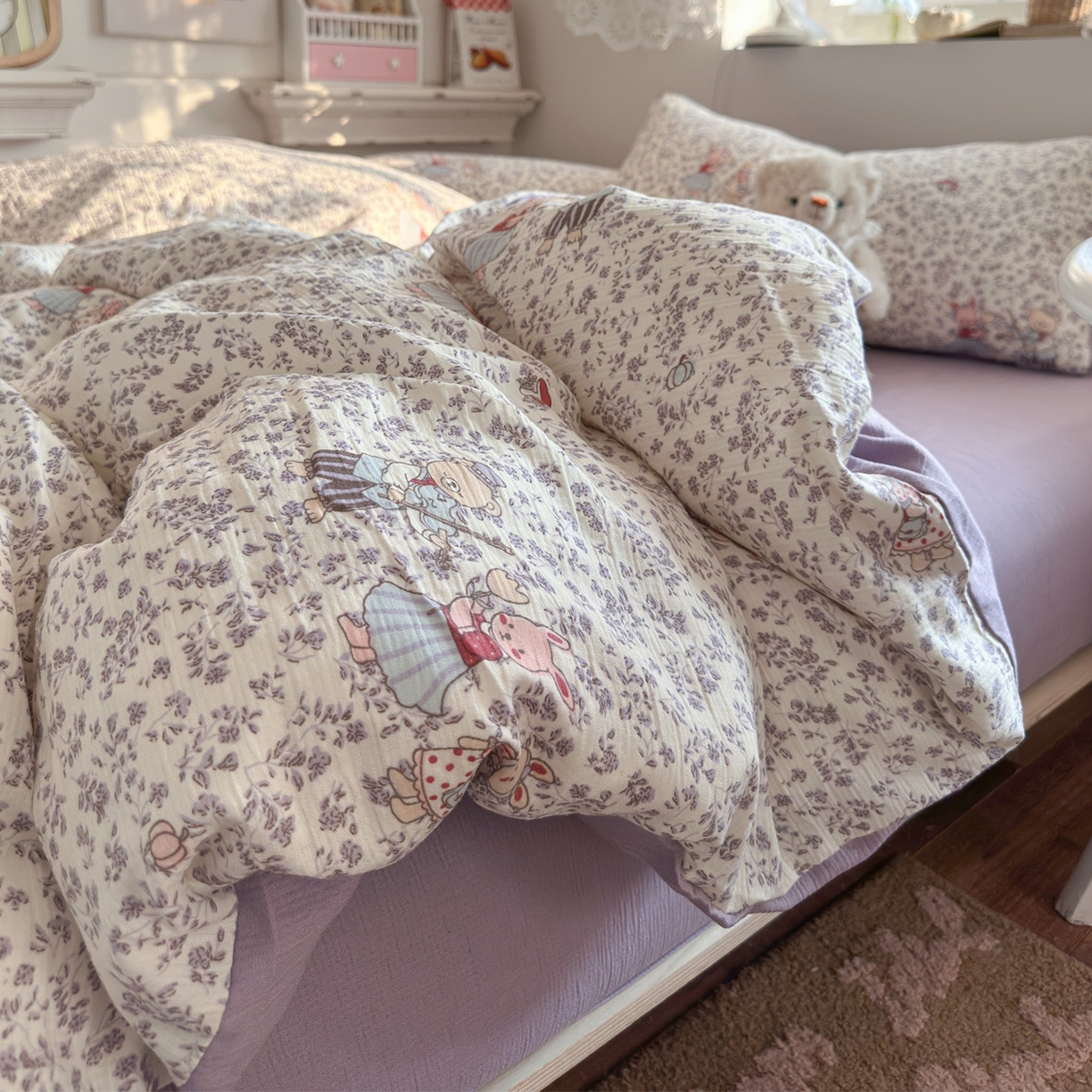 91家纺网 家纺一手货源 找家纺 玉海棠家纺 2025新款甄选三层纱印花四件套 圆舞曲